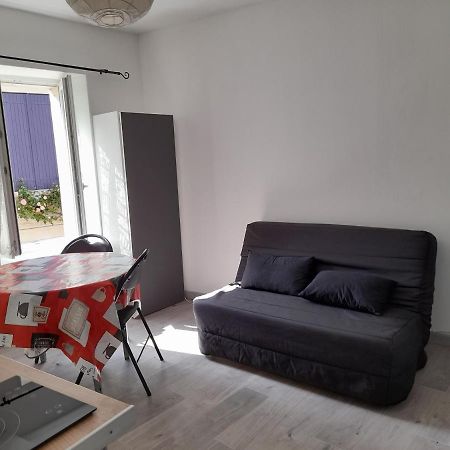 Promo F2 Wifi Courseulles Sur Mer Екстер'єр фото